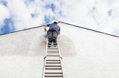 Peinture extérieure à Laveissenet — façades et ravalement